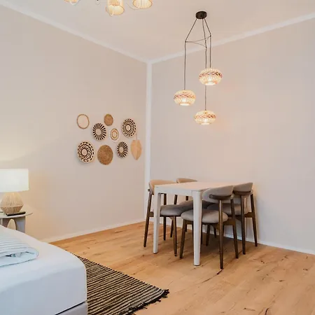 Boho - 5-3 Apartment